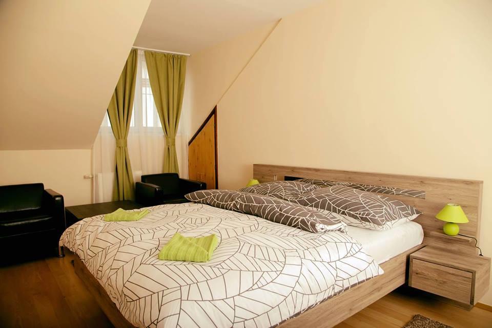 Bed and Breakfast Bartok Ter Panzio Эгер Экстерьер фото