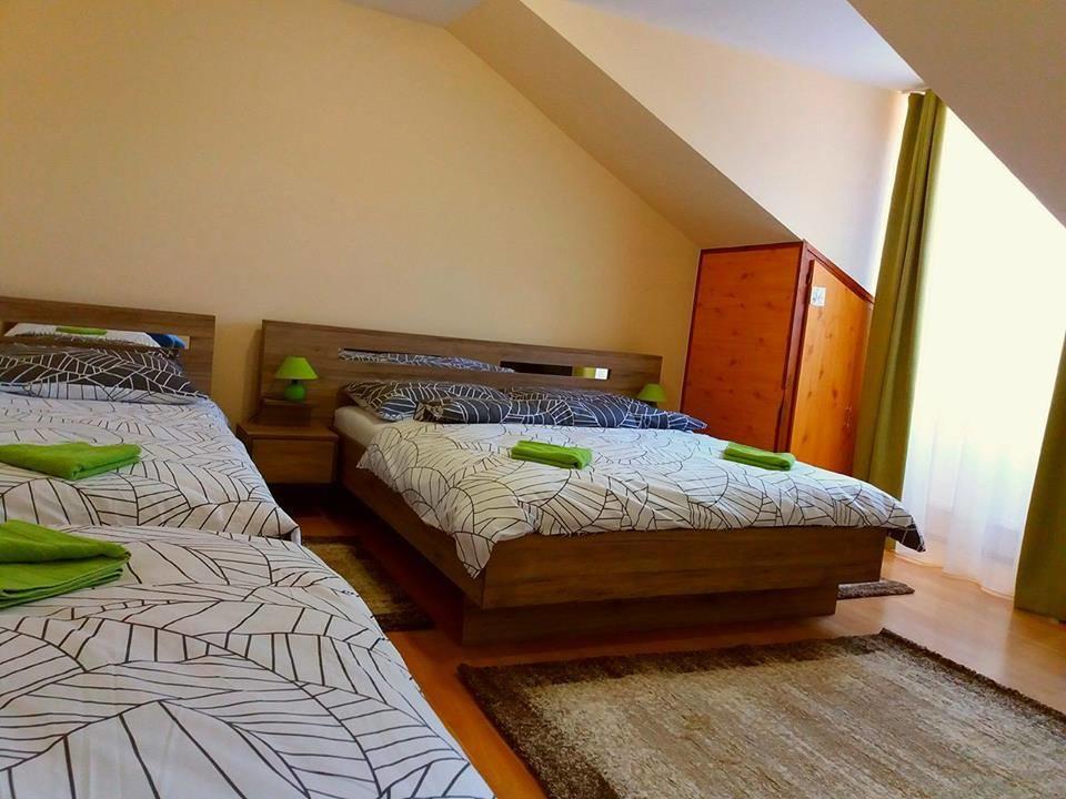 Bed and Breakfast Bartok Ter Panzio Эгер Экстерьер фото
